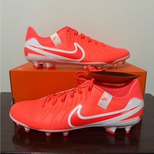 Nike Legend 10 Academy FG/MG Hot Lava DV4337-800 Men's Size 9 Cleats Soccer